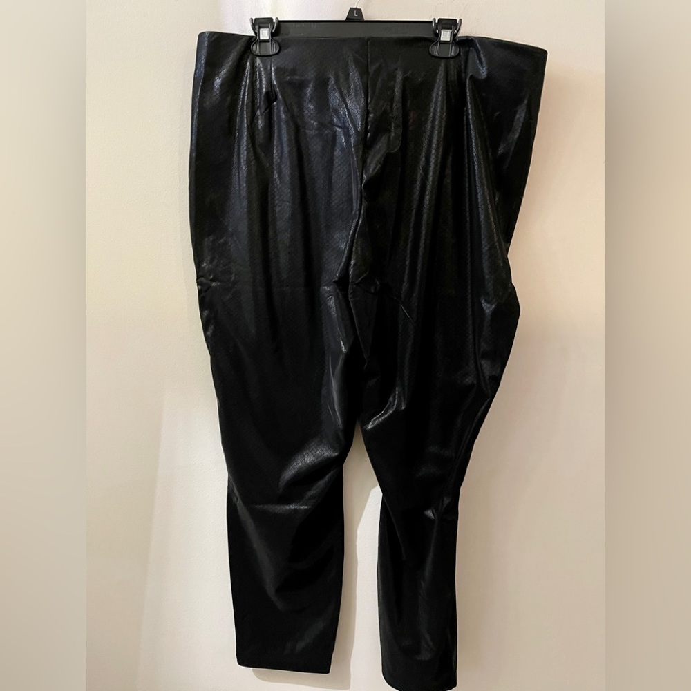 Brand New Leather Leggings/ Pants Size 22/24, 26/28 - Picture 7 of 14